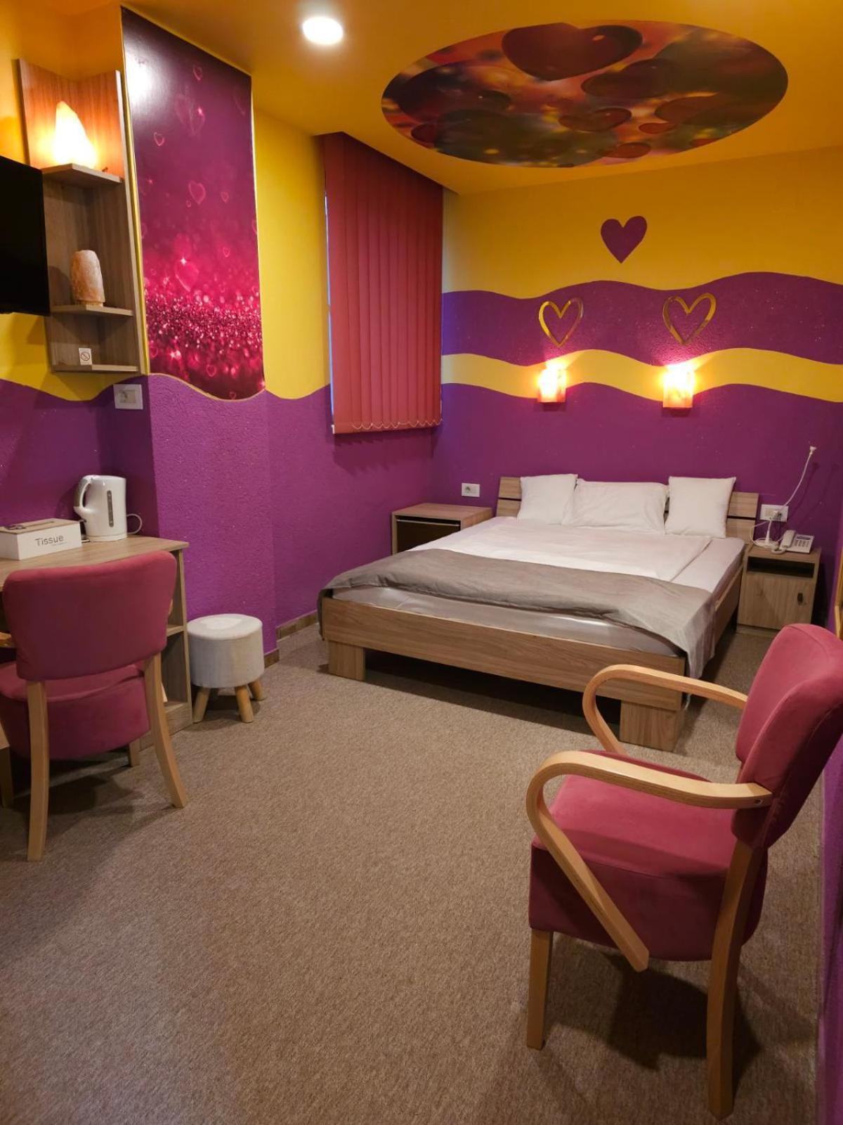 Fantastico Exlcusive Hotel Senta Bagian luar foto